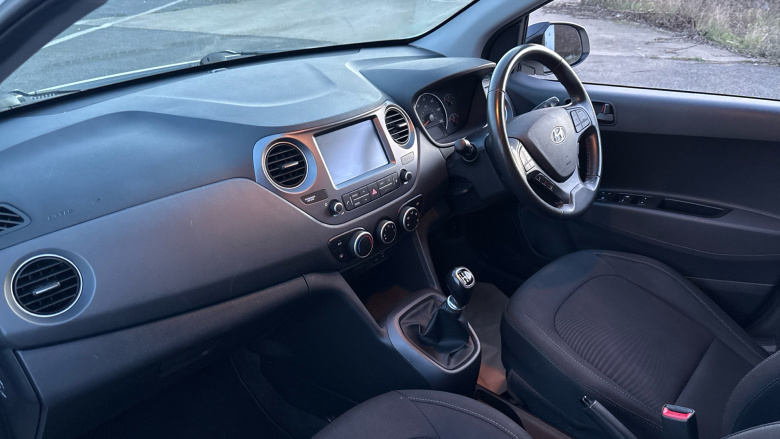 Hyundai i10 1.0 Play 5dr Petrol Hatchback